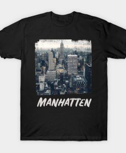 Manhattan Skyline Grunge Style Gift T-Shirt